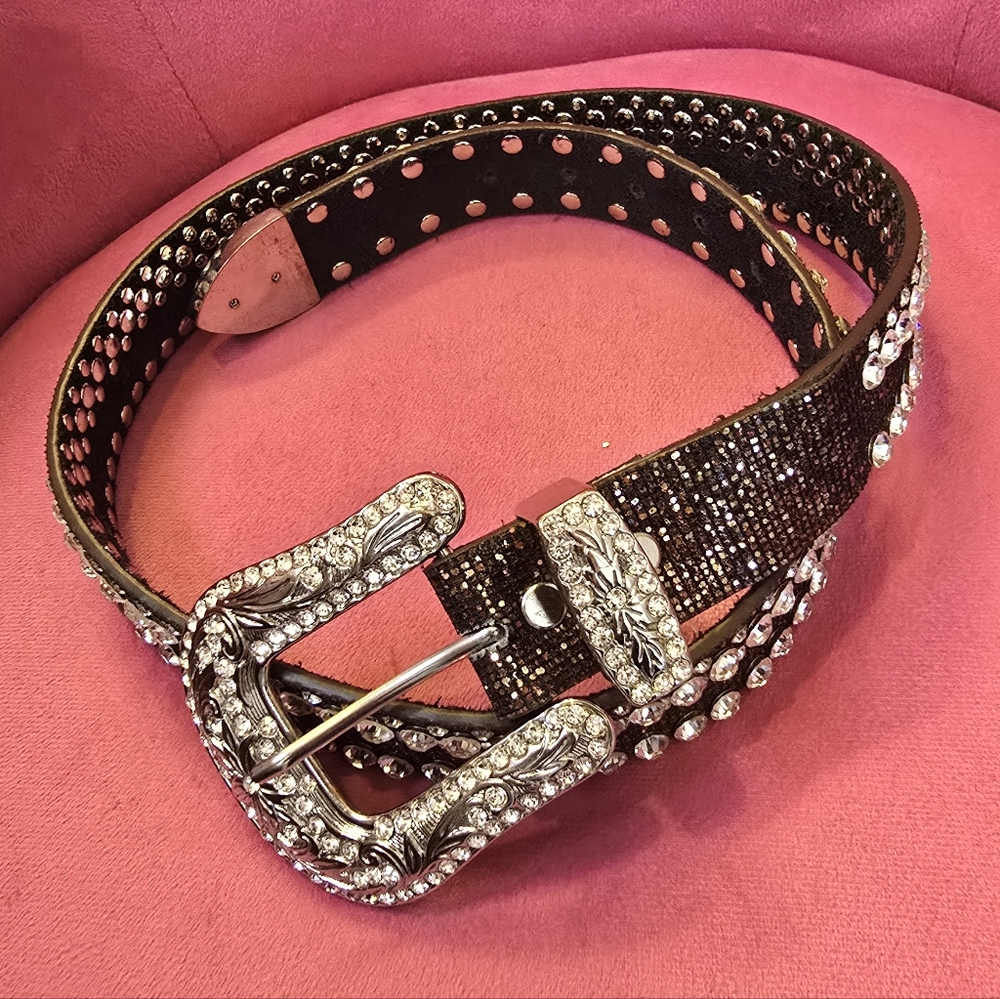 Sparkling Studded Leather Belt - Picture 5 of 9